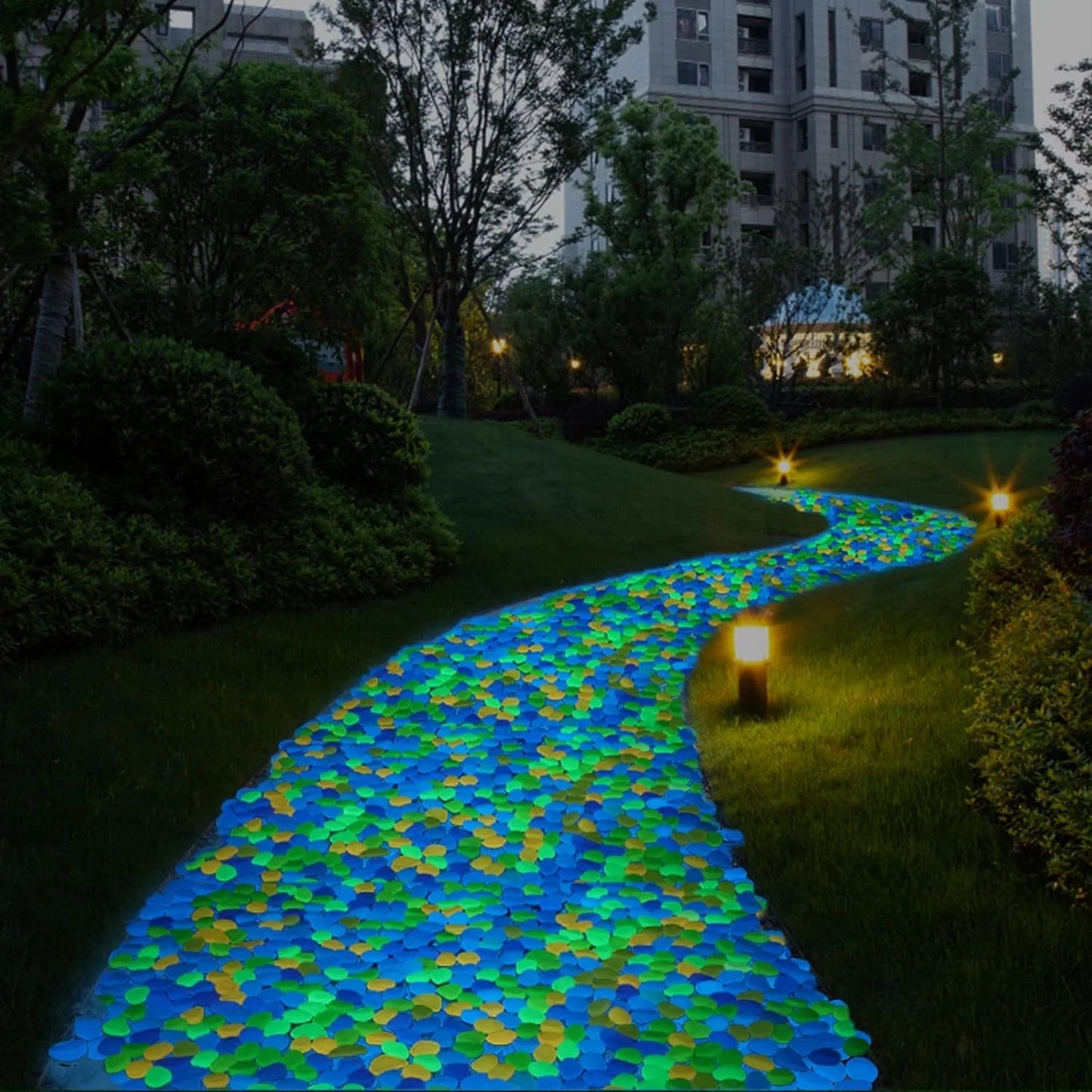 💥🌈Colorful Glow-in-the-Dark Garden Stones